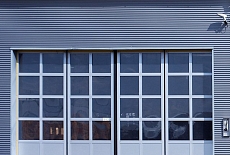 Установка складывающихся ворот "под ключ"